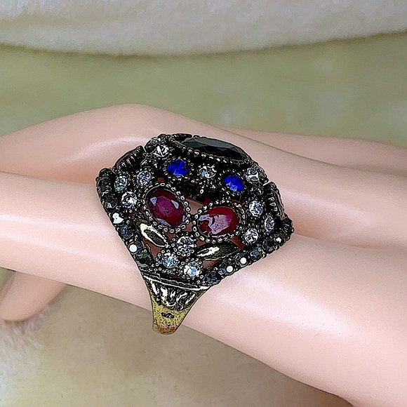 Blue & Red Glass Gemstone Turkish Style Dome Ring - Picture 3 of 4